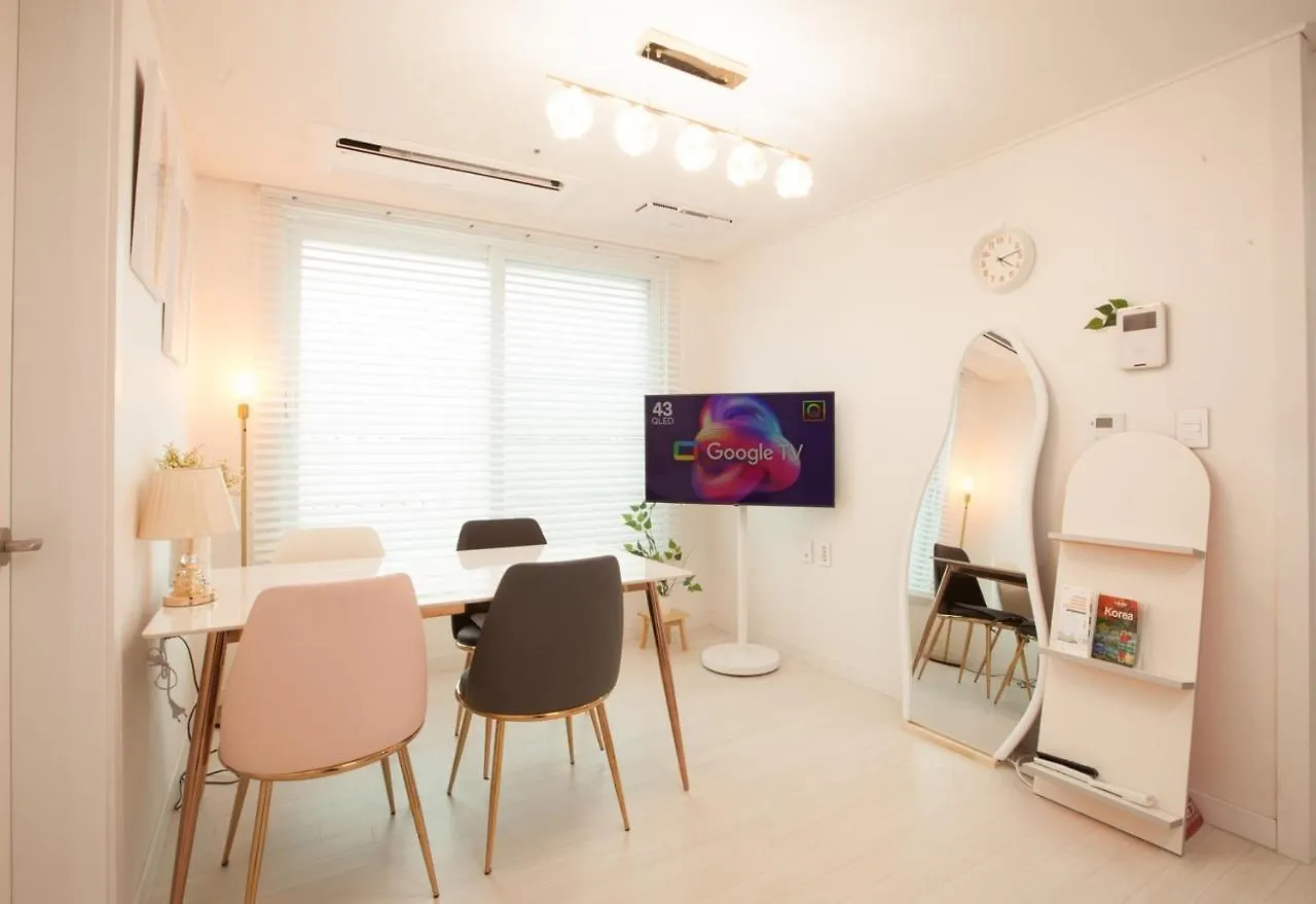 Seoul Station Joey House Apartment